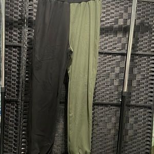 Women’s color block sweat pants black & olive green army green comfortable pants